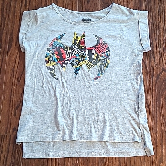 BATMAN DC  Girls Youth BatGirl Short Sleeve BatWoman Superhero Tshirt Size XL - Picture 1 of 7